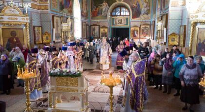 Божественная литургия в день празднования Феодоровской иконы Божией Матери