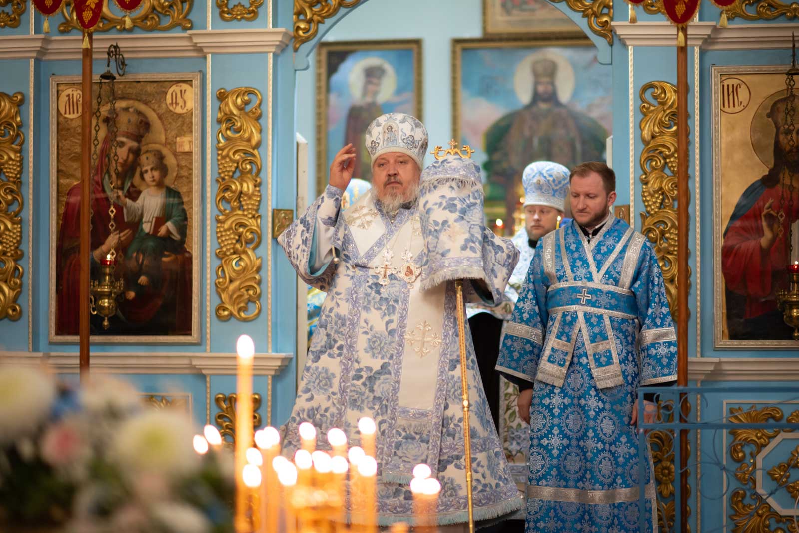 Всенощное бдение в канун праздника Покрова Пресвятой Богородицы