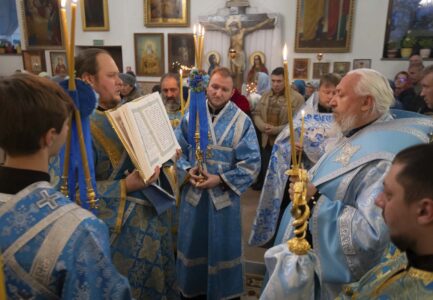 Всенощное бдение в канун праздника Покрова Пресвятой Богородицы