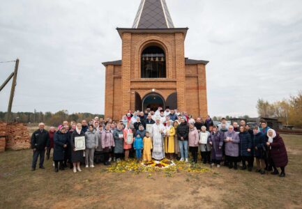 В агрогородке Защебье освящён храм в честь Покрова Пресвятой Богородицы